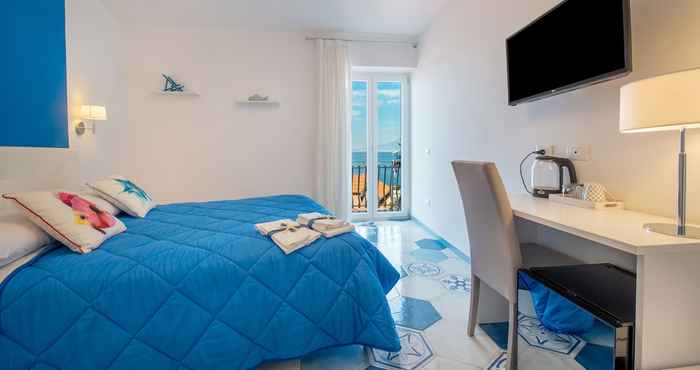 Lainnya Caruso Sea View