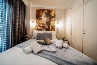 Others 4 Corona Deluxe Apt Must