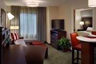 Others Staybridge Suites Auburn Hills, an IHG Hotel