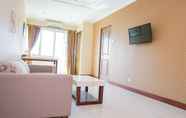 Lainnya 7 2BR Galeri Ciumbuleuit Apartment with Private Bathtub