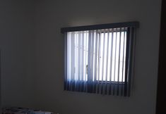 Others 4 Lar Doce Lar