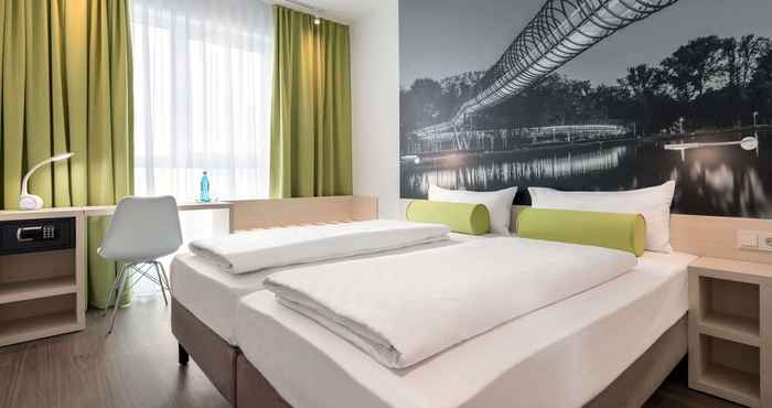 Lainnya Super 8 by Wyndham Oberhausen am Centro