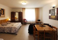 Lain-lain 3 Logicasa Lake in Como