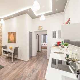 Primary image 1 Venus Apartments - Almassy Park, Hotel Blaha Lujza tér