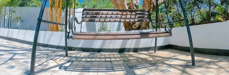 Lainnya Pearl White Palace