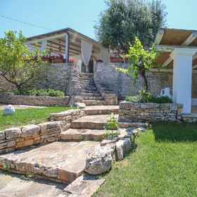 Primary image 1 Trulli della Contessa, Cassano delle Murge Villas