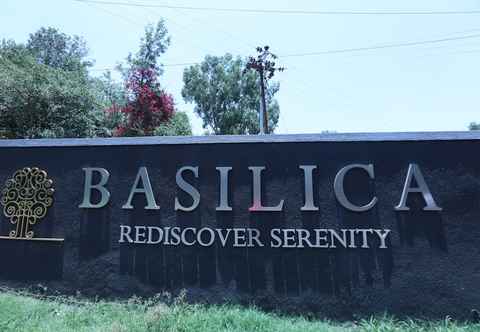 อื่นๆ Basilica Rediscover Serenity