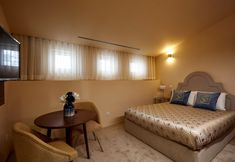 其他 4 Signature Apartments Os Terceiros