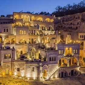 Primary image1尼諾洞穴套房飯店,Zeferan Cappadocia | Top Steakhouse Restaurant with View | Lux Restaurants near me | Best Breakfast Lunch Dinner | Seafood飯店