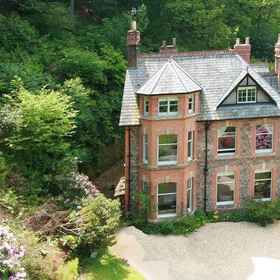 Primary image 1 Glen Lodge Luxury B&B, Hotel EDF Energy Hinkley Point Power Station