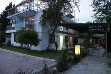 Others Esralina Pension