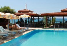 Others 7 As Queen Beach Hotel