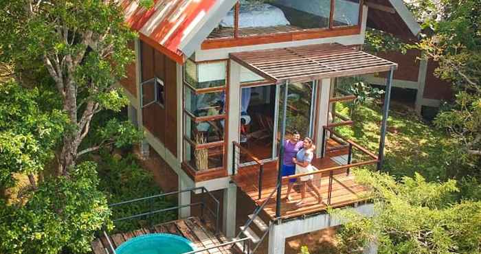 Others Treehouse Chalets