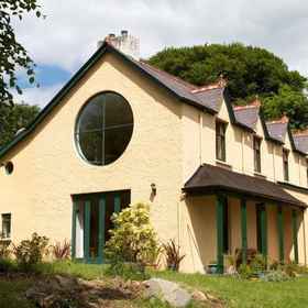 Primary image 1 Over the Rainbow - Vegetarian Guesthouse, Troedyraur Hotels