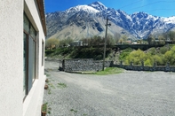 อื่นๆ Cozy Hotel Kazbegi