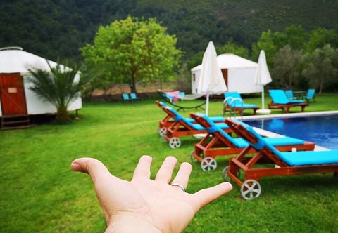 Lainnya Yol Glamping Hotel Retreat Center