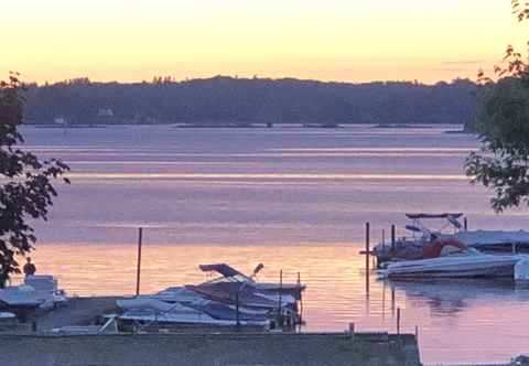 Lainnya Seaway Slips Waterfront Cottages