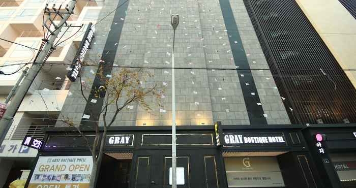 Khác Gray Hotel