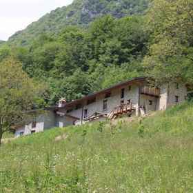 Primary image 1 Agriturismo ai Grassi e Lunghi, Calco Villas