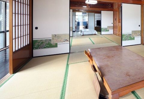 Others Kumi no Yado Gettou