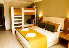 其他 4 Master Family Club