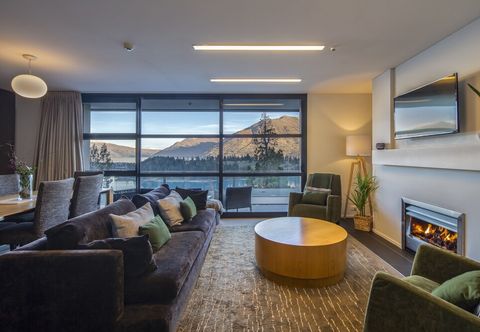 Others Panorama Terrace Apartments, Element Escapes