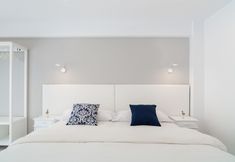 기타 3 INNER kompas Studios