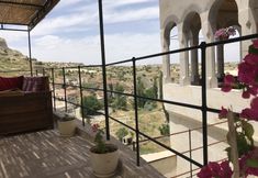 Khác 7 RZA Cave Hotel