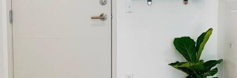 Others Prime Roosevelt Contemporary Studio