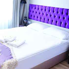 Primary image1The Lola Hotel,Full Moon Shoes飯店