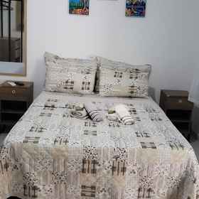 Primary image1Pousada Casa Flor,州长卡洛斯·威尔逊机场 (FEN)飯店