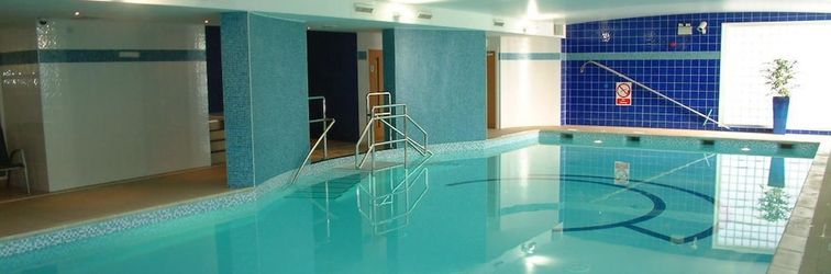 Others Stay Central Century Wharf