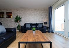 Others 7 Stay Central Century Wharf