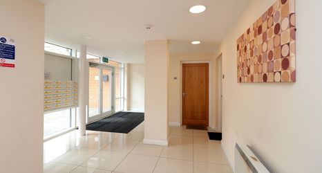 Others 2 Stay Central Century Wharf