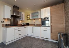 Others 6 Stay Central Century Wharf