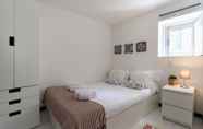 Others 5 Tailor Made Flat in Central Bairro Alto