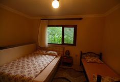 Others 2 Yeşil Doğa Bungalov