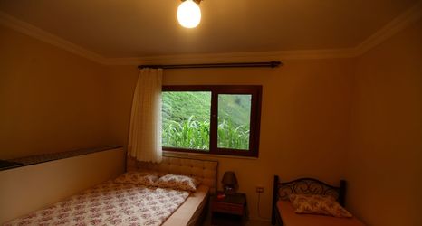 Others 2 Yeşil Doğa Bungalov