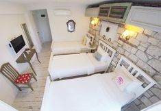 Lain-lain 3 Morisi Konak