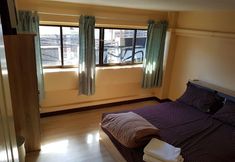 Khác 3 Everest Hostel