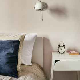 Room 1 Plac Zbawiciela Hipster Apartment, โรงแรม & ที่พัก Wierzbno