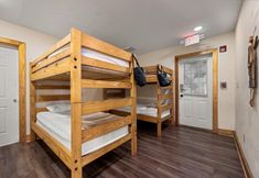 Others 7 Poplar Point Condo Unit 12E - Three Bedroom Condo