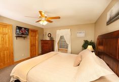 Others 2 Pinnacle View 7C - Three Bedroom Chalet