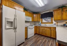 其他 3 Poplar Point Condo Unit 12C - Two Bedroom Condo