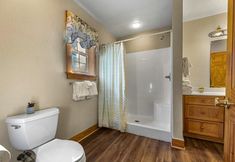 Lainnya 5 Poplar Point Condo Unit 12A - Two Bedroom Condo