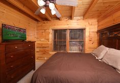 기타 6 Mountain Sunrise - Five Bedroom Cabin