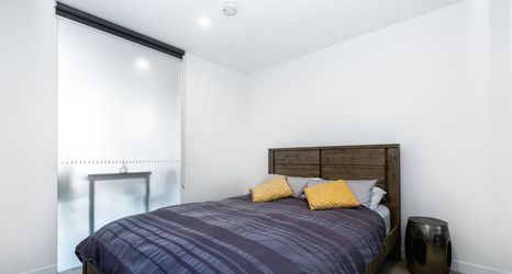 Others 2 Sky 1 BDR South Yarra Apartment