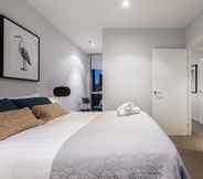 อื่นๆ 3 Auguste 2 BDR Melbourne Apartment