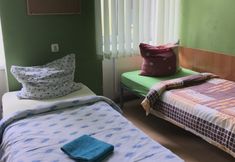 기타 3 Clarus Mons Studio