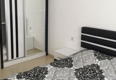 Others Crown City A54